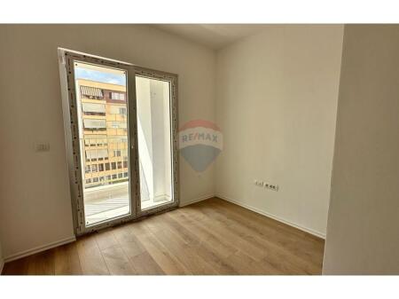 Apartament 1+1 me qira te Zogu i Zi