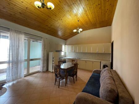 Apartament 2+1+Verande me Qira tek Ish Tregu Elektrik