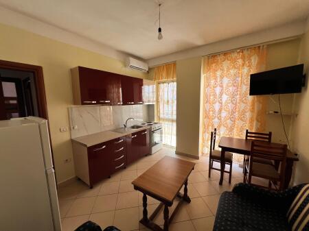 Apartment 1+1. 5 May