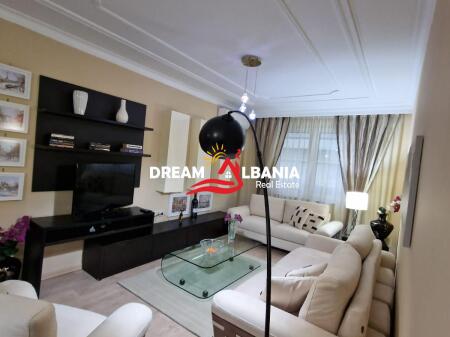 Apartment 1+1 for rent in Bllok on Perlat Rexhepi street in Tirana (ID 4211998)