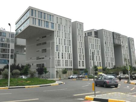 🏢 Ambient Biznesi me Qira – Kika 2, Komuna e Parisit