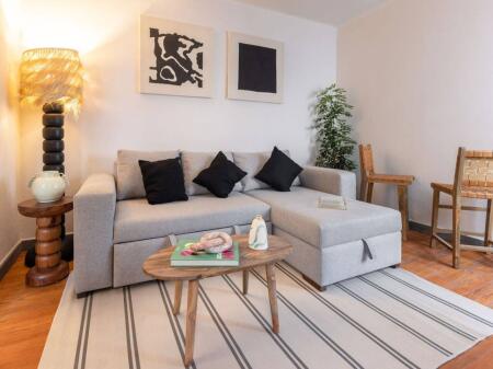 Apartament Me Qera 2+1 Tek Kodra E Diellit ( ID B2201442) Tirane