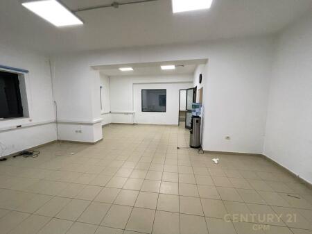 Office for rent new market