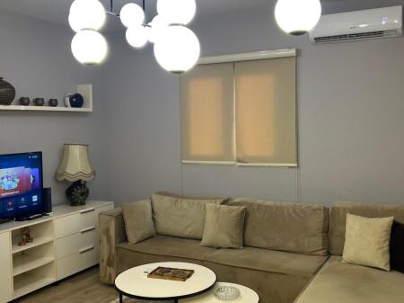 APPARTAMENTO IN AFFITTO 1+1+BALCONE COMUNE DI PARIGI 65.000 LEKE