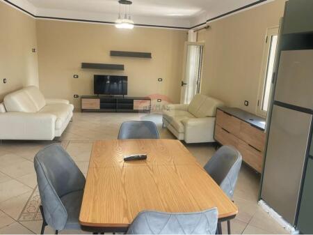 Apartament 2+1 Për Qira - Rr Frosina Plaku.Tiranë !