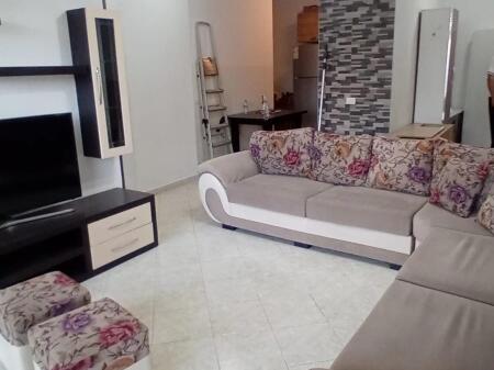 Ish fusha e aviacionit, pedonalja shitet super apartament 2+1 , me HIPOTEKË.