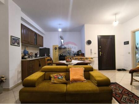 Apartment 1+1 for sale Yzberisht KMY !