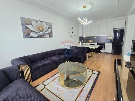 2+1 apartment for sale in Porcelan !
