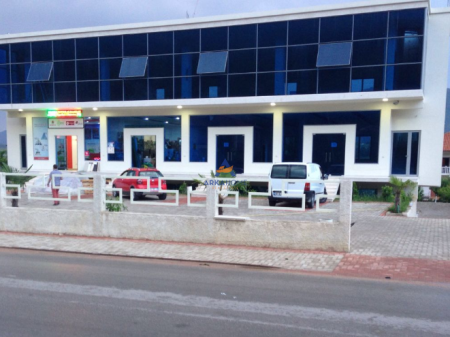 BUSINESS PREMISES FOR RENT 400 M2 "IN BERZHITE" 1200 EURO