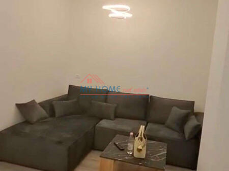 Apartament 1+1 me Qira ne Qender Tirane