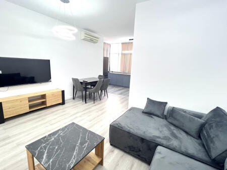 Apartament me qera 1+1 tek Bulevardi Zogu i Pare (ID B2101225) Tirane