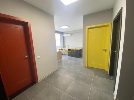 OFFICE FOR RENT 100 M2 ELBASAN ROAD 500 EURO