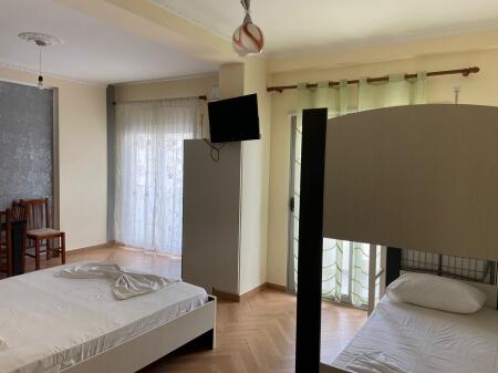 LONG-TERM RENTAL OF A STUDIO APARTMENT IN THE UJIT TE FTOHTE AREA NEAR RRAPIT