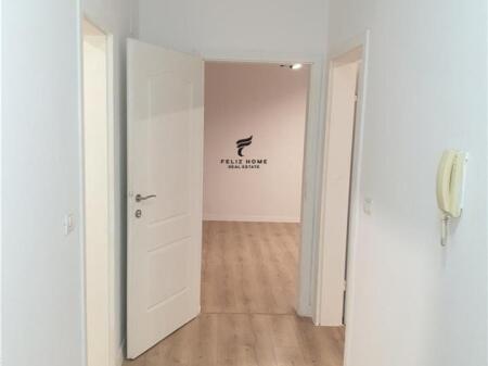 OFFICE FOR RENT 76M2 BLLOK 900 EURO