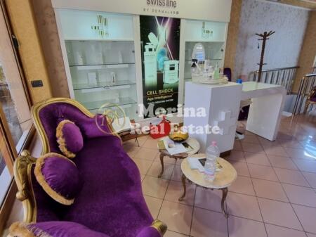 Affitto, Locale Commerciale Duplex, , Via Durazzo, 1300 Euro/ Mese