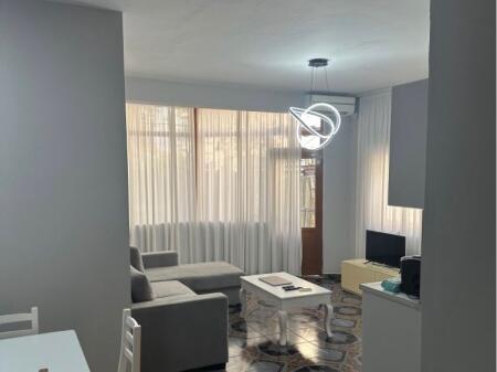 For rent Near globe Kavaja street 2+1
