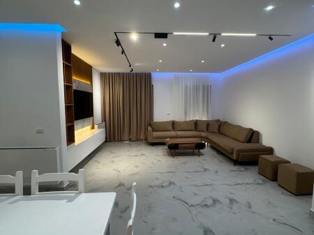 Super apartament modern me qira te Kompleksi Delijorgji 2+1+2