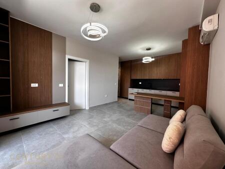 SHES APARTAMENT 1+1 TOTALISHT TE ARREDUAR, Kompleksi Tirana Golden Park!