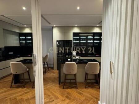 🌟 Appartamento di lusso in affitto a Olympic Residence, Tirana