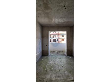Appartamento in vendita (2+1), Teg (Mjull Bathore)
