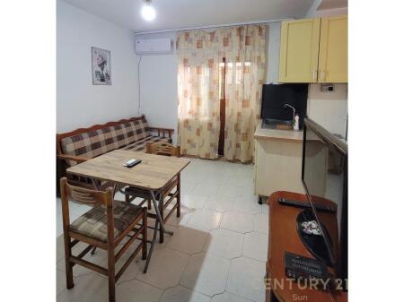 Studio apartment for rent in Xhamllik!
