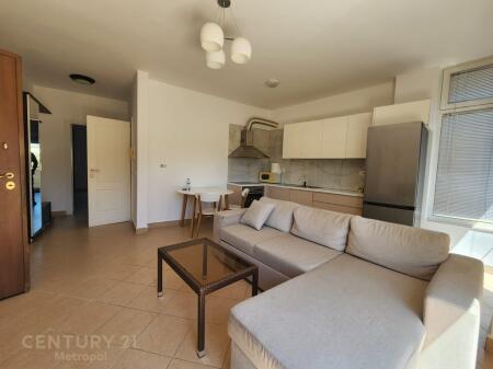🏡 Affittasi Appartamento 1+1 con Veranda – Fresk, Via Muhamed Deliu