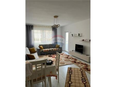 appartamento in affitto astir 2+1