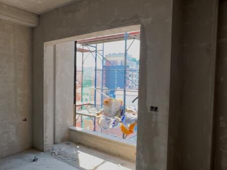 Shitet Apartament 1+1 prane Rruges se Elbasanit, Tiranë