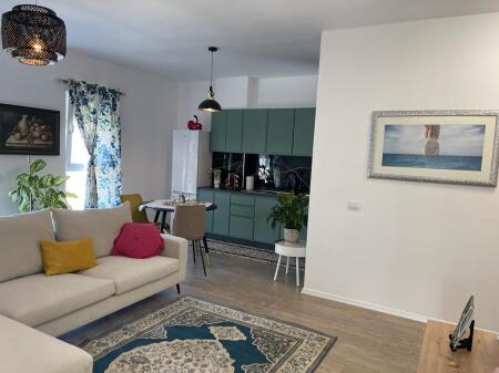 APARTAMENT 2+1 PER QIRA TEK UNIVERS CITY