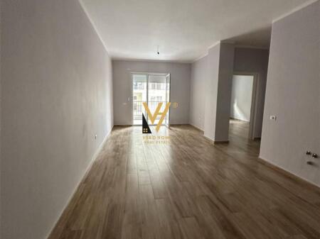 VENDESI APPARTAMENTO 2+1+BLK A KAMEZ 114.000 EURO