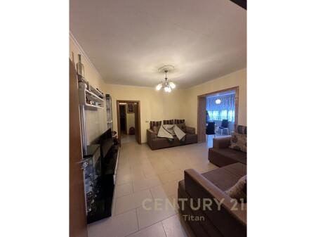 EPET APARTAMENT 3+1+2 ME QIRA TEK OXHAKU!