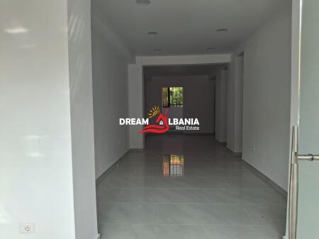 Ambient biznesi me qera rruga e Kavajes ID (42711129)
