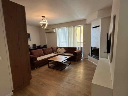 Appartamento 2+1 in affitto in via "5 Maji" vicino a Big Market.