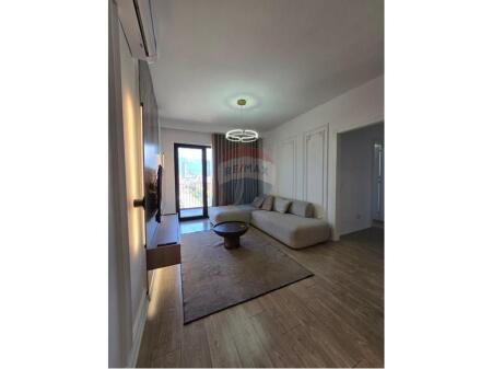 APARTAMENT 2+1 ME QIRA TEK RRUGA E KAVAJES