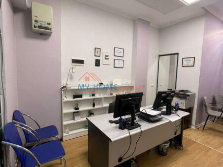 Office for rent at the former Exhibition in Tirana