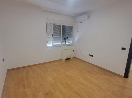 OFFICE FOR RENT 170M2 BLOCK 1,700 EURO