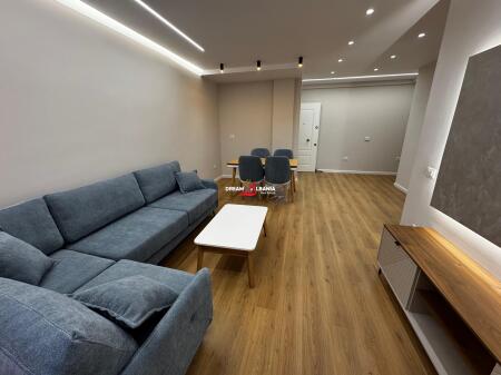 Appartamento 1+1+balcone in vendita a Kodra e Diellit vicino a Eleonora (ID 41111122)