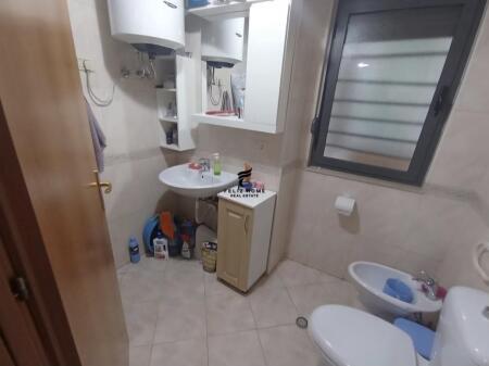 OFFICE FOR RENT 56M2 CENTER 650 EURO