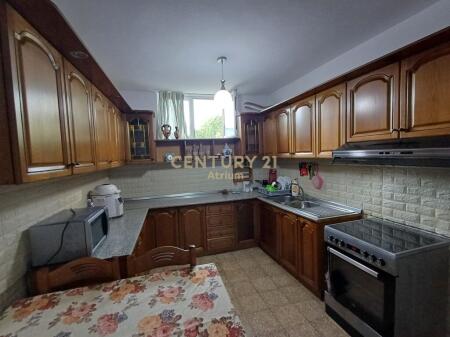 JEPET APARTAMENT 3+1 TEK VARRI BAMIT !