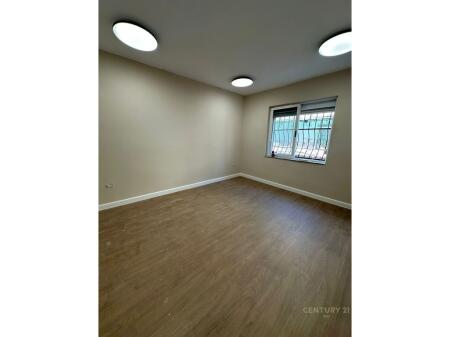 APARTMENT 2+1 FOR SALE NEAR PETRO NINI!