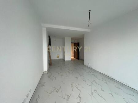 APPARTAMENTO 2+1+ POSTO AUTO IN AFFITTO LAKE VIEW RESIDENCE !