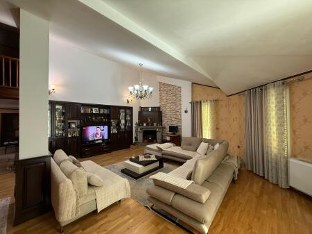 Luxury 3+1+2 Duplex with Private Elevator, Veranda & Parking – Available for Rent at Liqeni i Thate