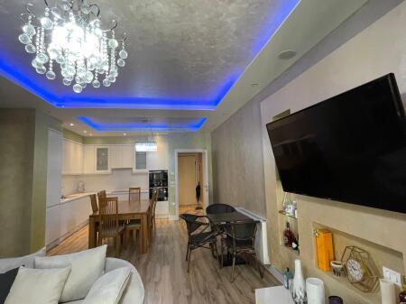 ✨ JEPET ME QIRA SUPER APARTAMENT 2+1+2 + POST PARKIMI ✨ 📍 Unaza e Re, Kompleksi Green City