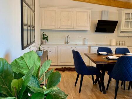 2+1 APARTMENT FOR SALE IN PAVAROTI