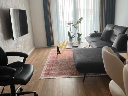 JEPET APARTAMENT 1+1+BLK ME QERA TE UNAZA E RE 550 EURO