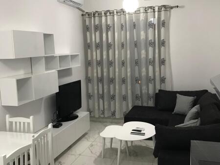 Affittasi appartamento 1+1+balcone (arredato)