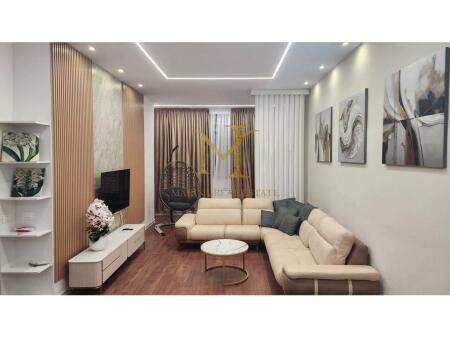 VENDESI APPARTAMENTO MODERNO 1+1 AL 27° PIANO!!
