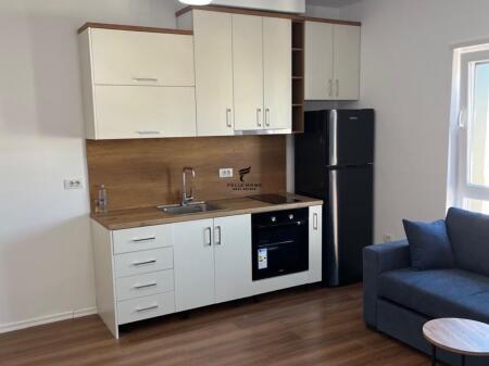 APARTAMENT ME QERA 1+1 PAZARI RI 600 EURO