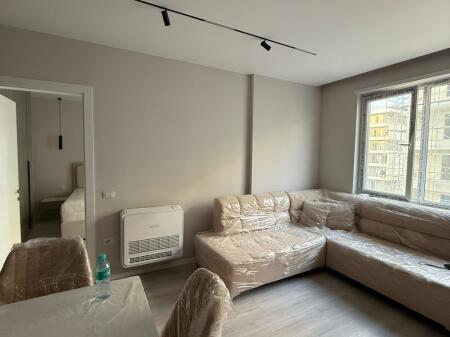 Appartamento 1+1 in affitto a Univers City