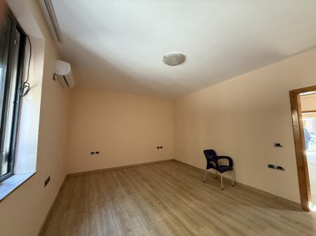 Office space in the 21 Dhjetori area!!